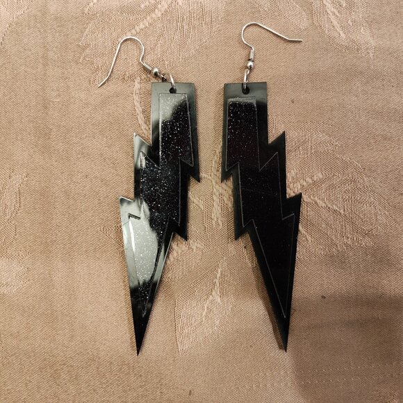Just Follow Retro Lightening Bolt Earrings, Excellent Used Condition! (EUC) - Picture 3 of 3